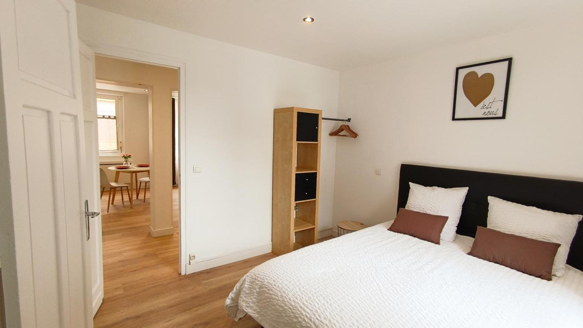 Foucault - Appartements - Au Coeur De Lourdes Exteriör bild